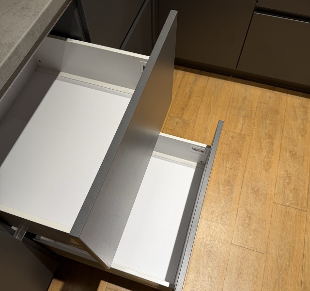 Кухня Брікс 25